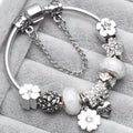 Pulseira Feminina Love Dreams Prata 925 com 9 Berloques + Pega Ladrão - Hipoalergênica