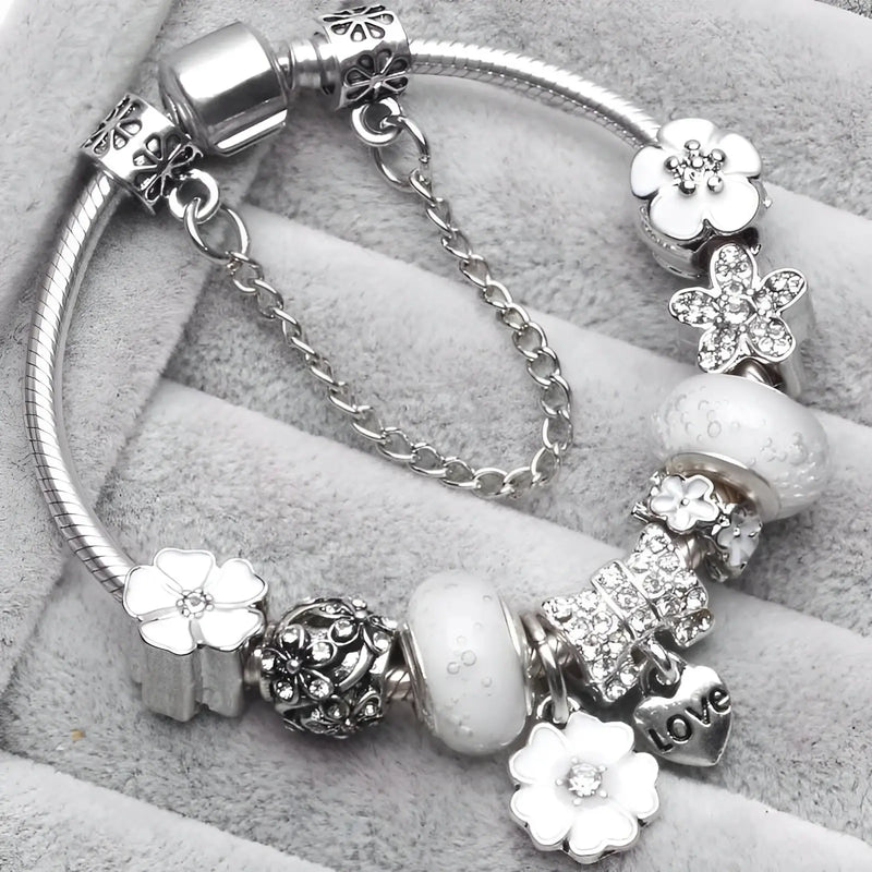 Pulseira Feminina Love Dreams Prata 925 com 9 Berloques + Pega Ladrão - Hipoalergênica